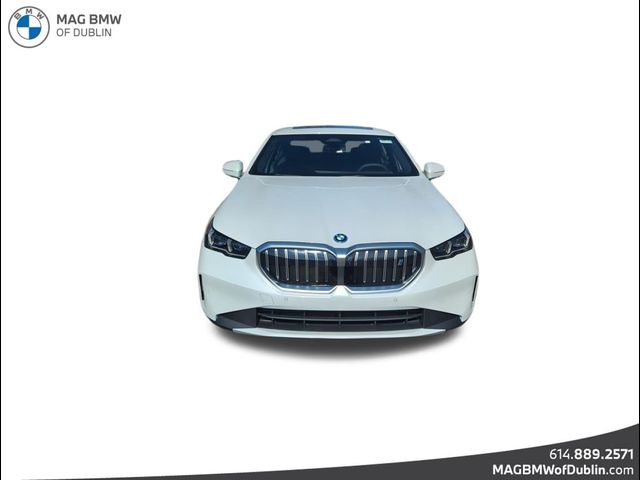 2025 BMW i5 xDrive40