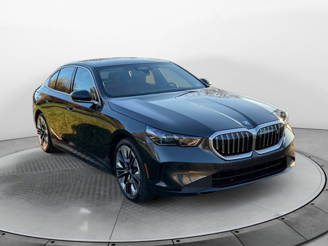 2025 BMW i5 xDrive40