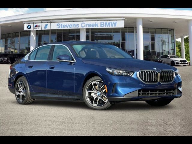 2025 BMW i5 xDrive40