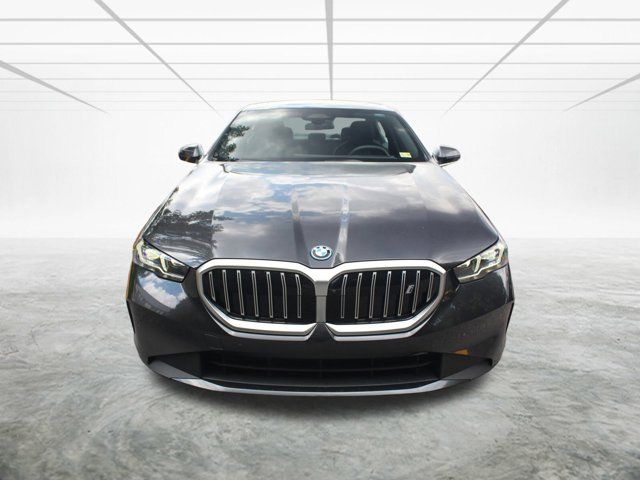 2025 BMW i5 xDrive40