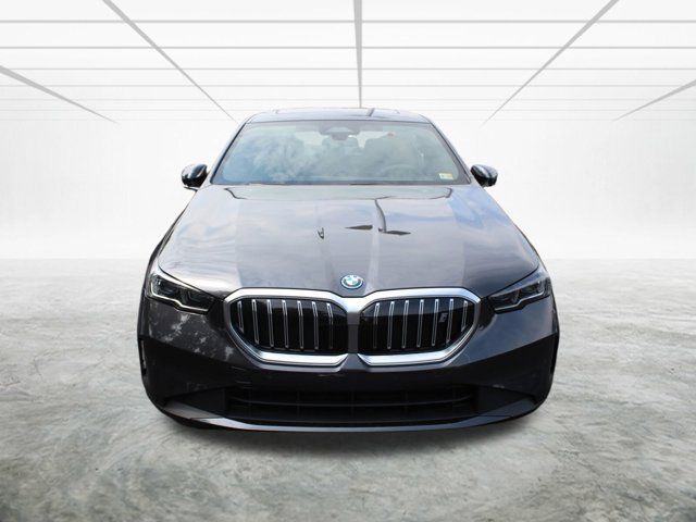 2025 BMW i5 xDrive40