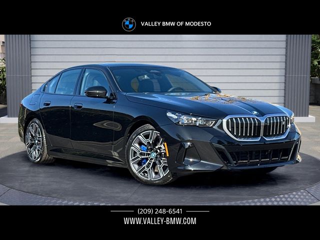 2025 BMW i5 xDrive40