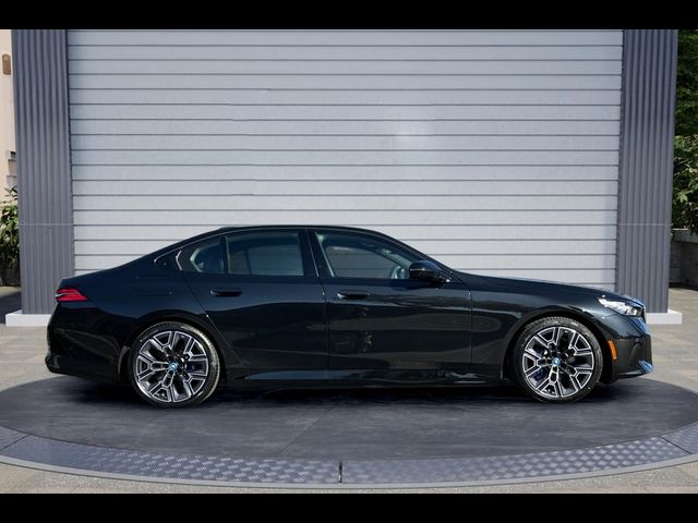 2025 BMW i5 xDrive40