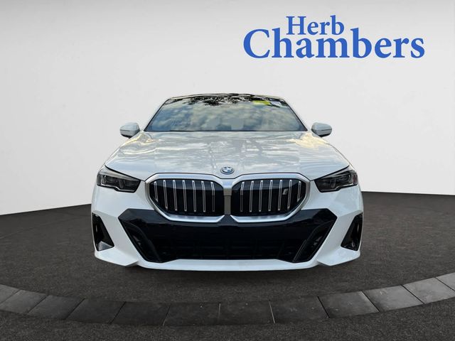 2025 BMW i5 xDrive40