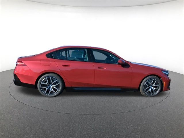 2025 BMW i5 xDrive40