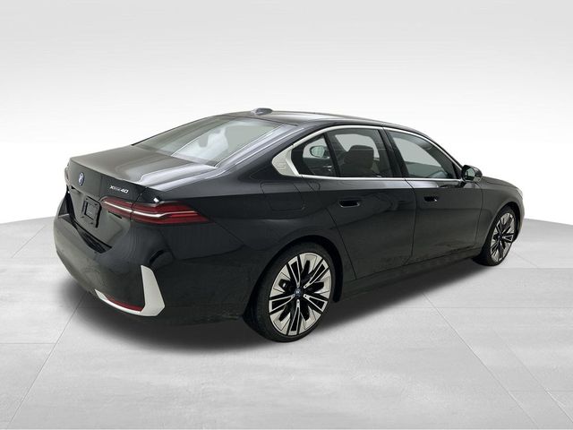 2025 BMW i5 xDrive40