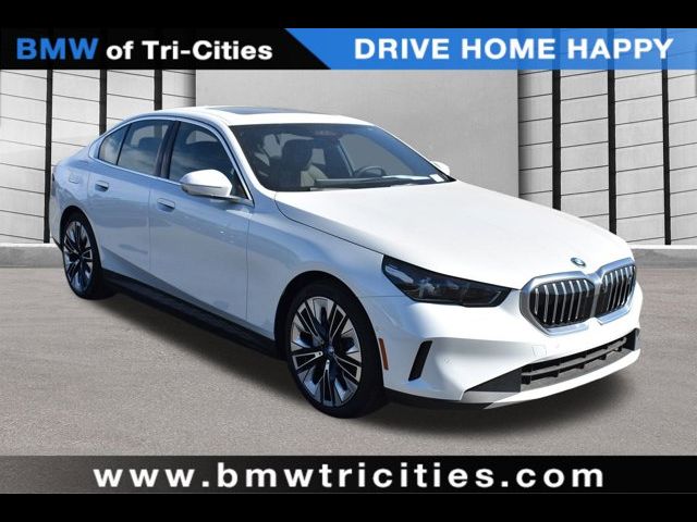 2025 BMW i5 xDrive40