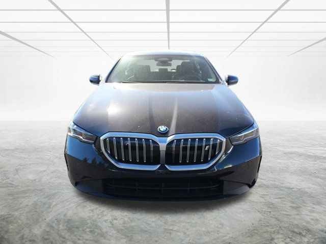 2025 BMW i5 xDrive40