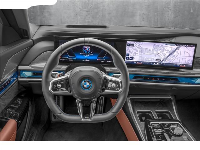 2025 BMW i7 M70