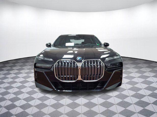 2025 BMW i7 xDrive60