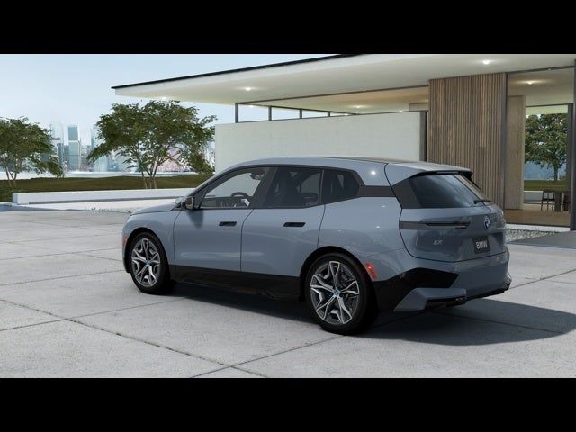 2025 BMW iX xDrive50