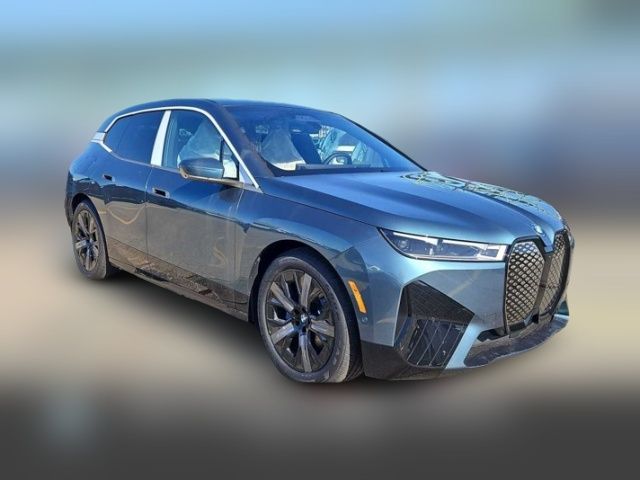 2025 BMW iX xDrive50