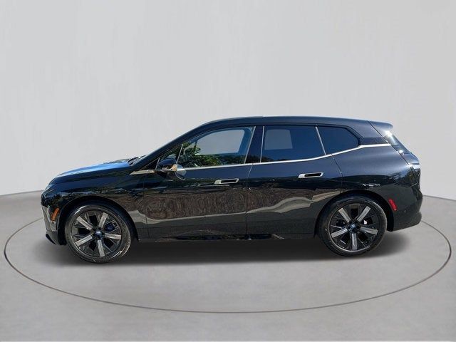 2025 BMW iX xDrive50