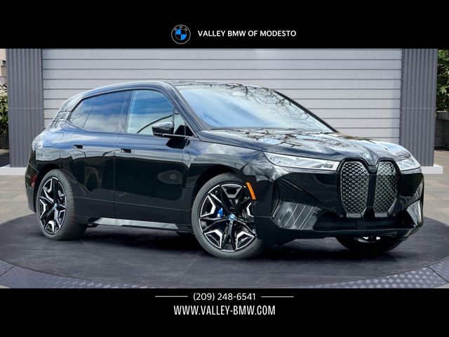 2025 BMW iX M60