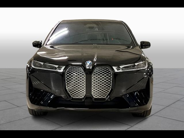 2025 BMW iX M60