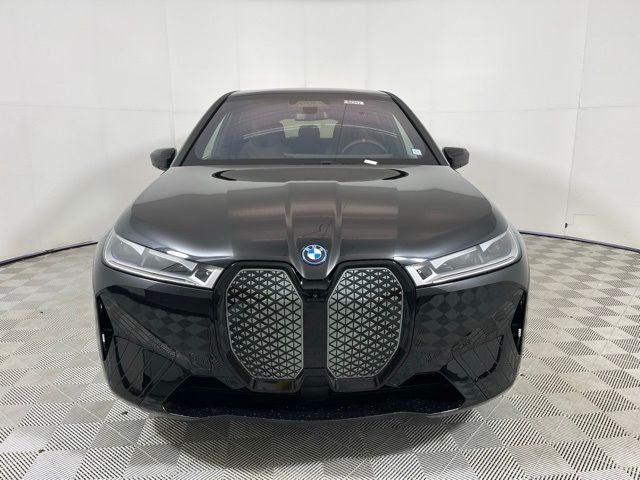 2025 BMW iX M60