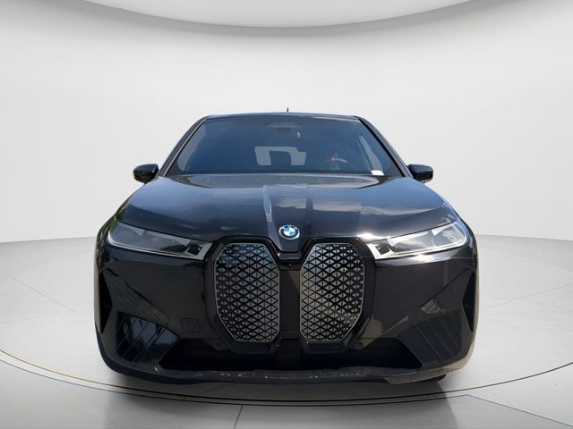 2025 BMW iX M60