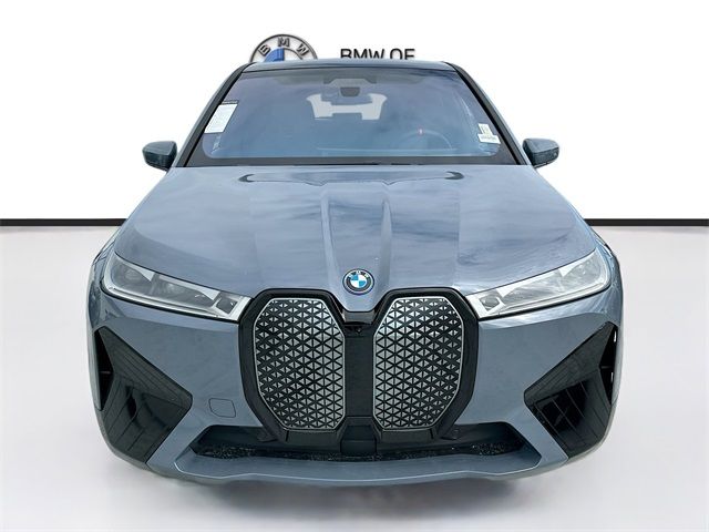 2025 BMW iX M60