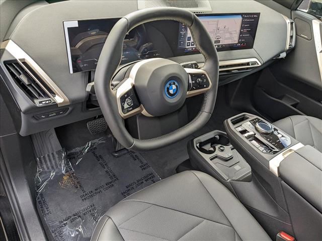 2025 BMW iX xDrive50