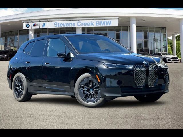 2025 BMW iX xDrive50