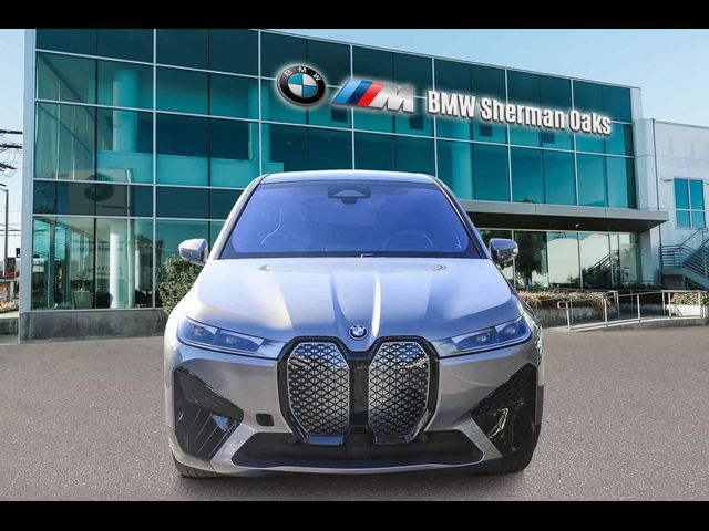 2025 BMW iX xDrive50