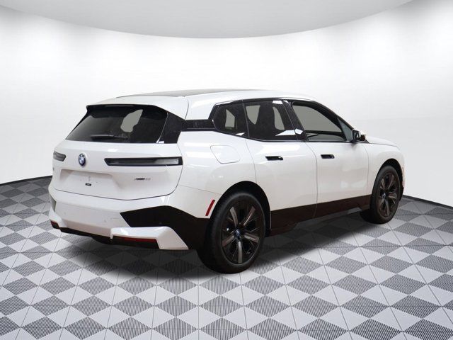 2025 BMW iX xDrive50