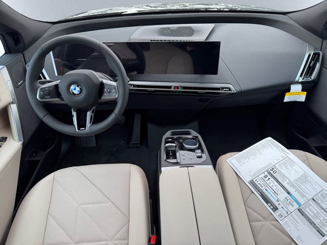 2025 BMW iX xDrive50