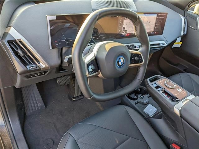 2025 BMW iX xDrive50