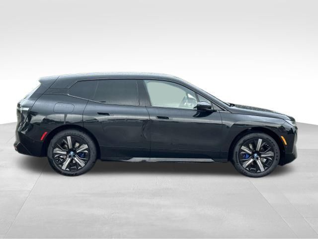 2025 BMW iX xDrive50