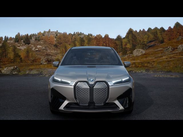 2025 BMW iX xDrive50