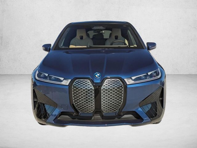 2025 BMW iX xDrive50