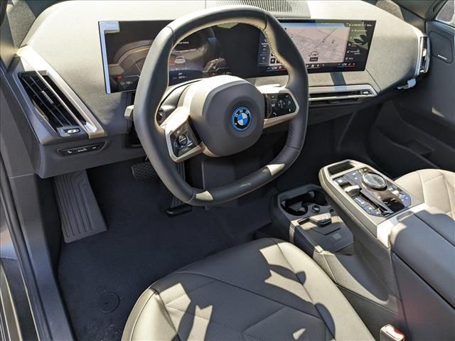 2025 BMW iX xDrive50