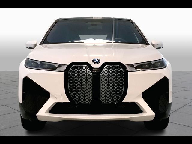 2025 BMW iX xDrive50