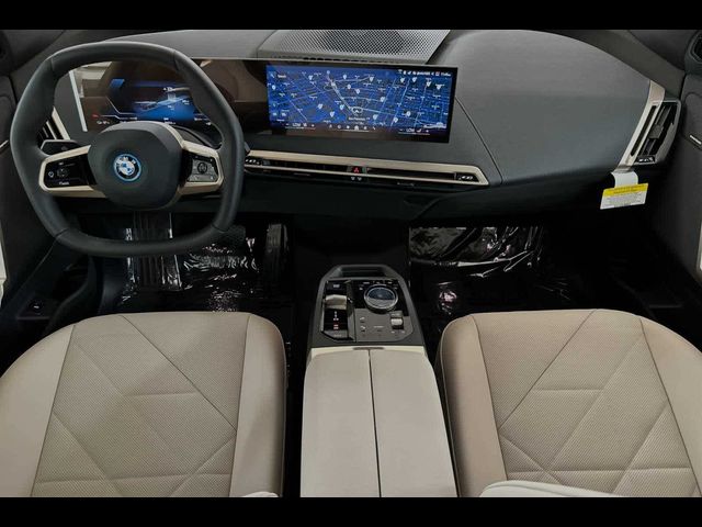 2025 BMW iX xDrive50