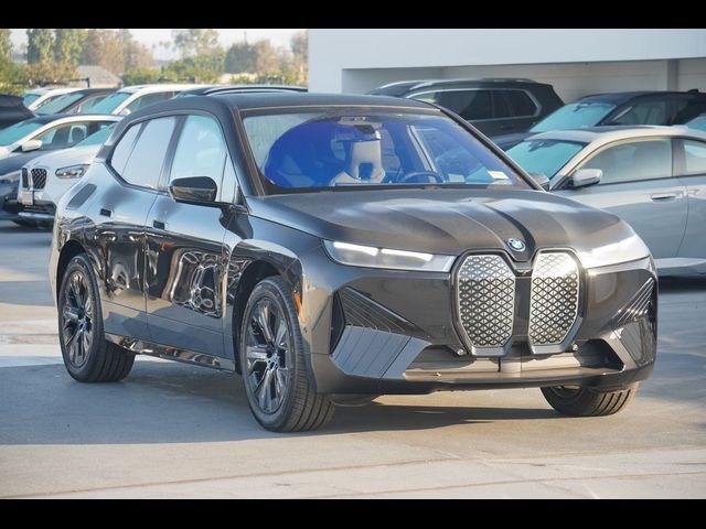 2025 BMW iX xDrive50