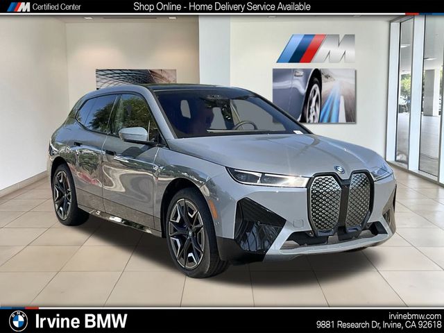 2025 BMW iX xDrive50