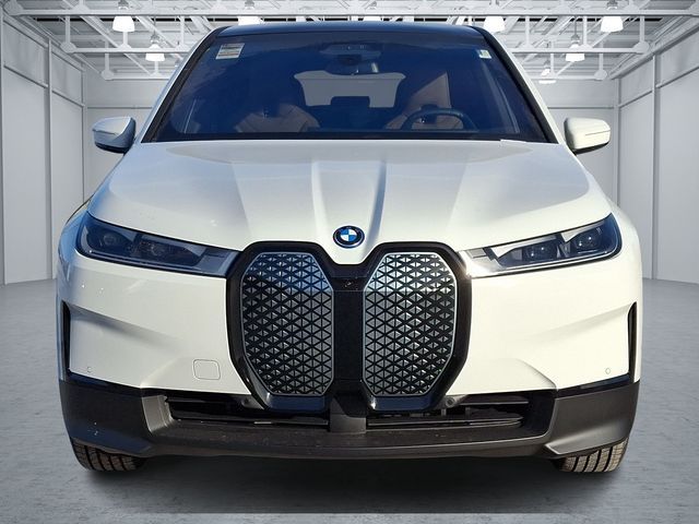 2025 BMW iX xDrive50