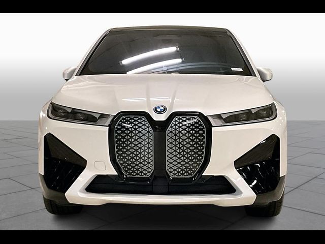 2025 BMW iX xDrive50