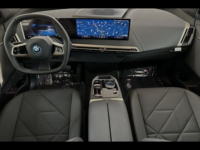 2025 BMW iX xDrive50