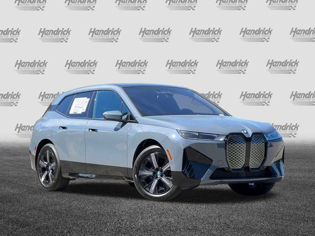 2025 BMW iX xDrive50