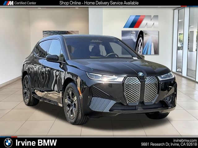 2025 BMW iX xDrive50