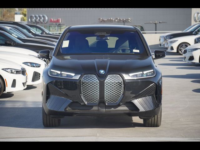 2025 BMW iX xDrive50