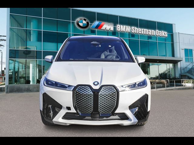 2025 BMW iX xDrive50