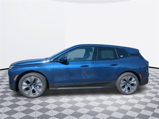 2025 BMW iX xDrive50