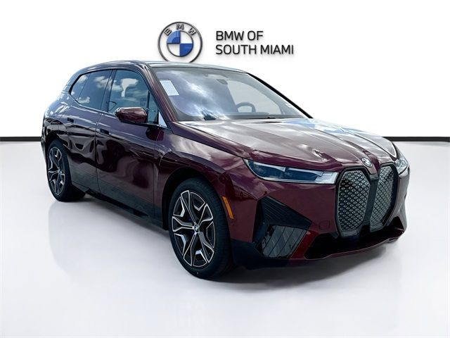 2025 BMW iX xDrive50