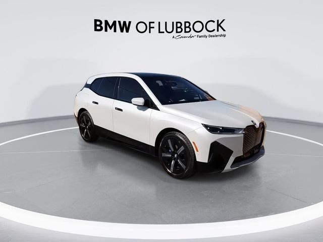 2025 BMW iX xDrive50