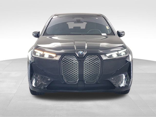 2025 BMW iX xDrive50