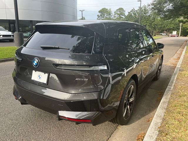 2025 BMW iX xDrive50