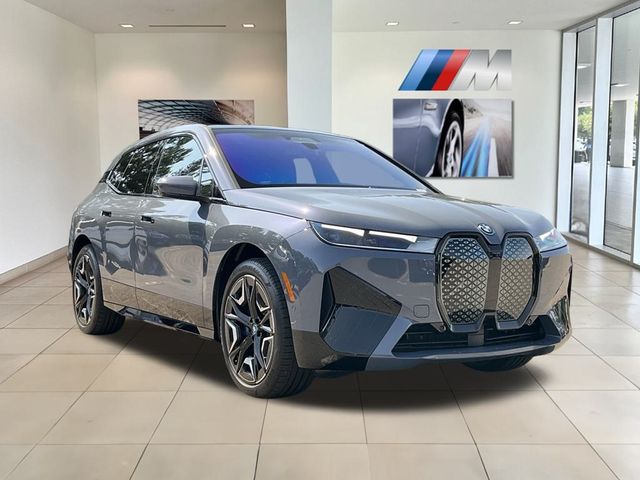 2025 BMW iX xDrive50