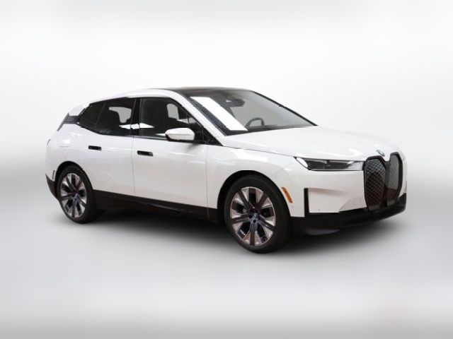 2025 BMW iX xDrive50